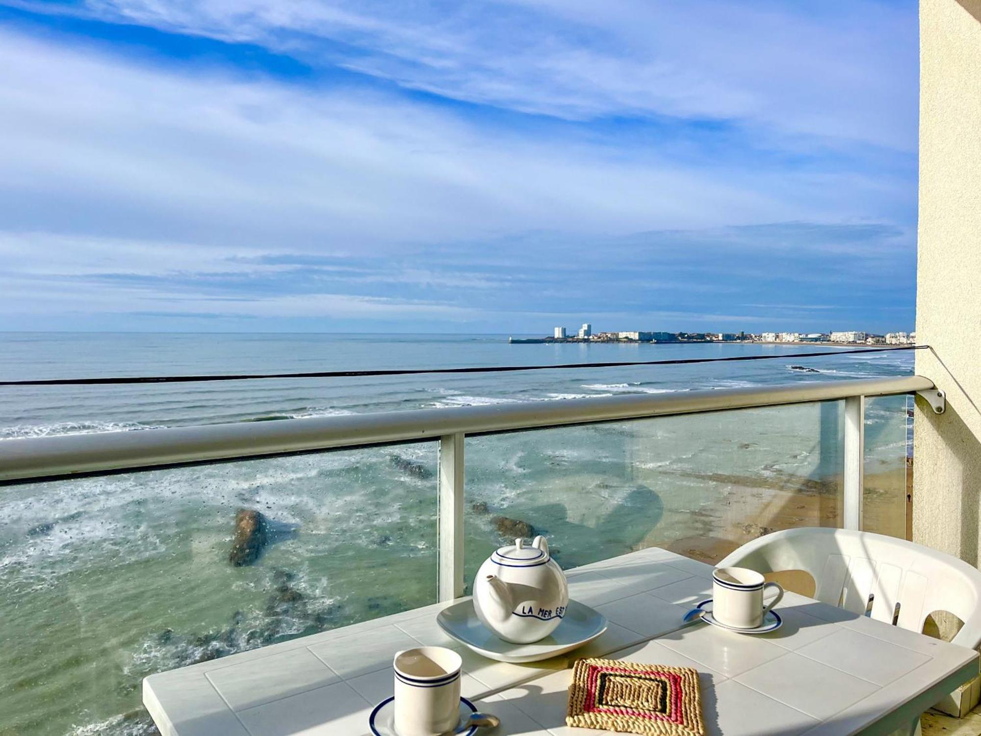 Joli Appartement Avec Vue Imprenable Sur La Baie Des Sables - 4 Pers Les Sables-dʼOlonne Exteriör bild